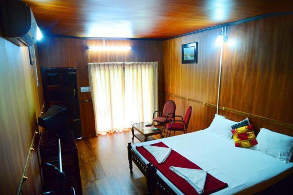 Backwater Retreat Apartment Kumarakom Room photo